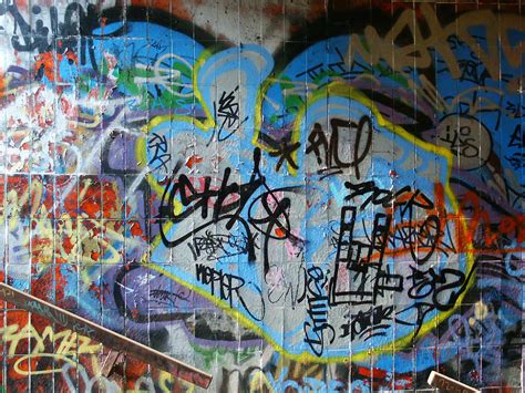 10 Reasons Why Graffiti Is Art: Unconventional Discussions on Urban Canvas